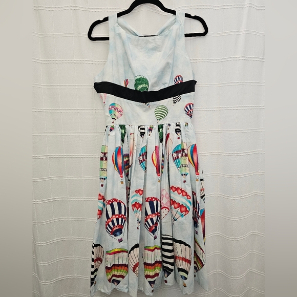 Unique Vintage Multicolor Hot Air Balloon Midi Dress - Picture 2 of 7